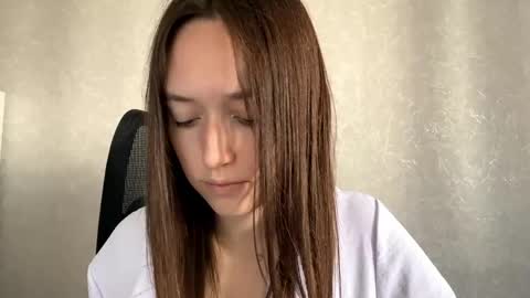 Melisa online show from April 22, 2:52 am