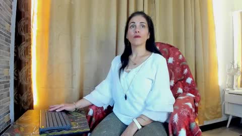 Snapshot of girasol_walton chatting on March 11, 12:39 pm Girasol Walton online show from March 11, 12:39 pm