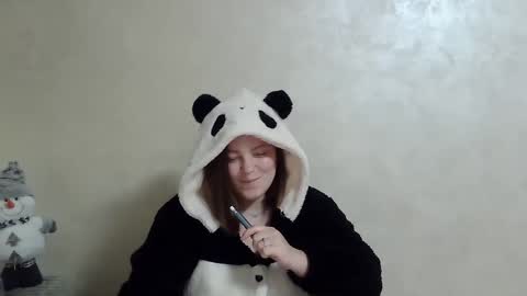 girl_leya online show from December 3, 11:13 pm