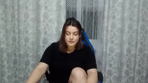 girl_leya online show from January 26, 10:46 pm