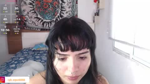 Ann online show from July 9, 2:08 pm