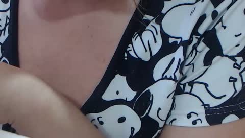 Victoria online show from November 11, 5:10 pm