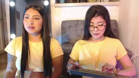 gisblare online show from May 5, 6:05 am