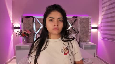 Snapshot of giselamaru chatting on February 3, 10:58 am online show from February 3, 10:58 am