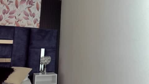 Snapshot of giselamaru chatting on October 1, 10:20 am online show from October 1, 10:20 am