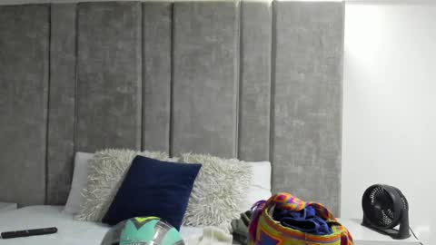 Snapshot of giselamaru chatting on January 30, 11:01 am online show from January 30, 11:01 am