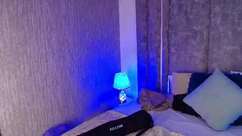 Snapshot of giselamaru chatting on September 19, 12:26 pm online show from September 19, 12:26 pm