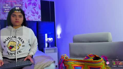 Snapshot of giselamaru chatting on January 17, 8:56 am online show from January 17, 8:56 am
