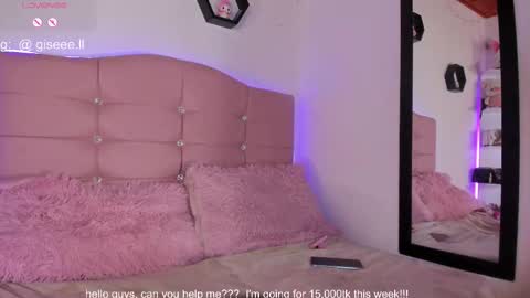 Gisell s online show from November 28, 10:57 pm