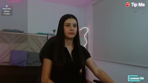 Snapshot of gisell_tay chatting on October 11, 4:10 pm gisell_tay online show from October 11, 4:10 pm
