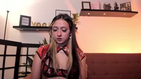 Giselle online show from June 11, 12:32 am