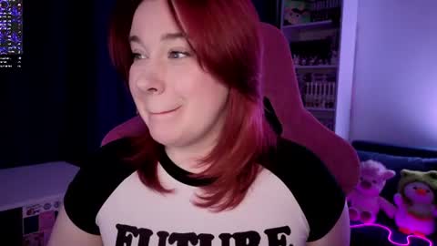 AlexaMillis online show from August 1, 9:39 pm