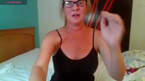 Gwendolyn online show from June 17, 3:30 am
