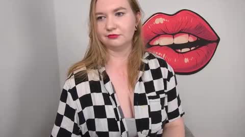 Nikki online show from November 16, 4:51 pm