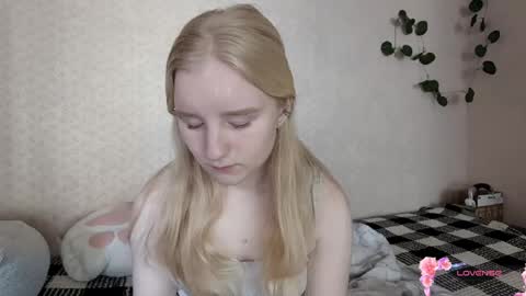 Laura online show from May 6, 9:13 am