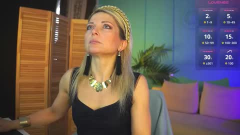 Gloria online show from October 28, 11:05 am