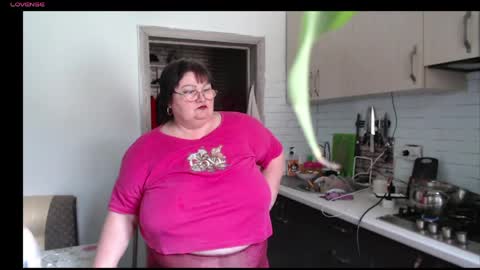 Goddess online show from May 3, 5:22 am