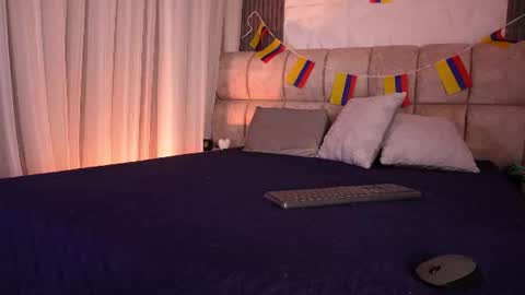 goddess_eli77 online show from July 16, 3:00 am