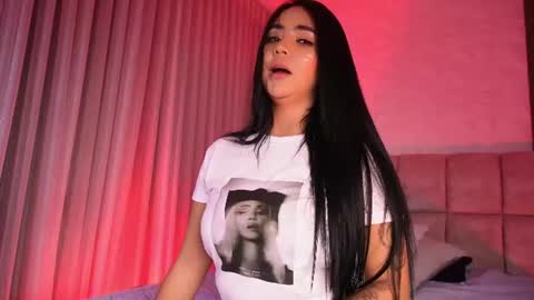 goddess_eli77 online show from July 22, 3:07 am