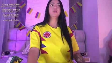 goddess_eli77 online show from June 18, 3:41 am