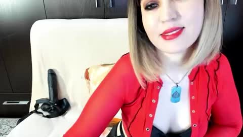goddessemily_ online show from July 14, 4:28 am