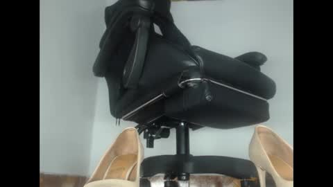 Goddess golden online show from May 11, 4:04 pm