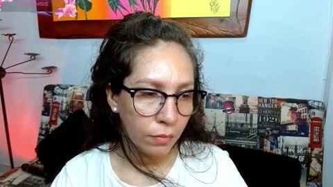  Naih Reyes online show from December 22, 8:06 am