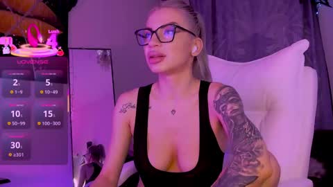 Goddess Nyx online show from May 3, 11:41 pm