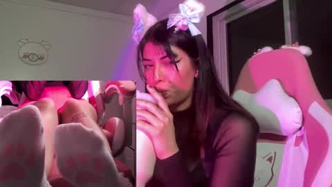 godxvalerie online show from December 21, 4:19 am