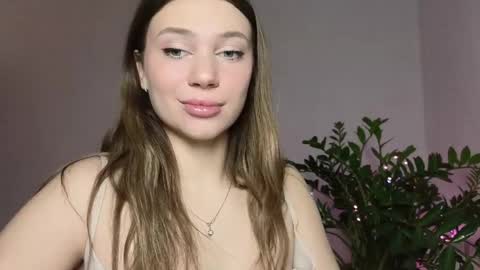 Flora online show from March 18, 4:12 pm