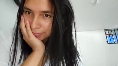 salome online show from November 1, 6:12 pm