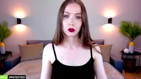Petra online show from May 1, 6:55 pm
