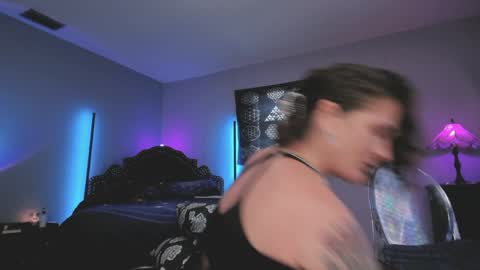 gooner_girl online show from February 6, 4:14 pm