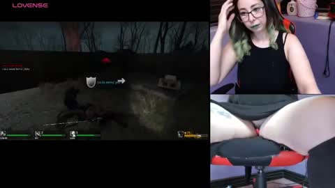 gothic_cutie online show from April 21, 7:54 pm