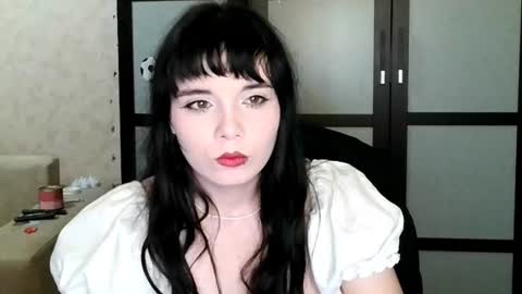 gothickq online show from July 22, 5:58 pm