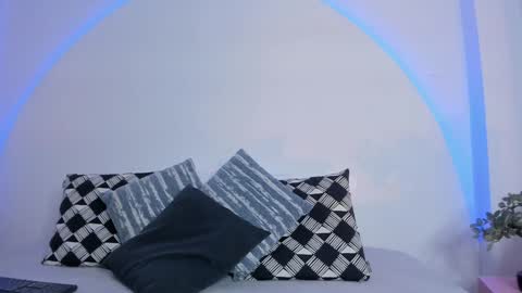 Snapshot of grace_duppon chatting on January 13, 7:42 pm Grace online show from January 13, 7:42 pm