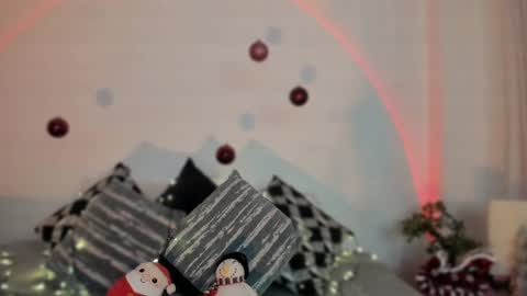 Snapshot of grace_duppon chatting on December 17, 7:48 pm Grace online show from December 17, 7:48 pm