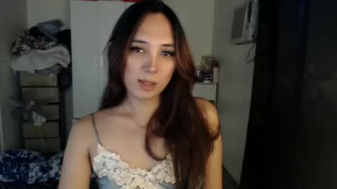 Snapshot of grace_for_youuu chatting on March 1, 6:03 am HoneyGrace online show from March 1, 6:03 am