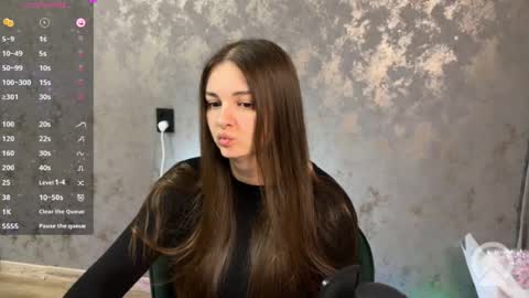 Grace Brown online show from July 28, 2:20 am