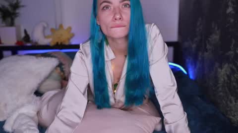 I will be glad to see you  30 N  1800  - 2300 gmt3  online show from October 31, 10:36 pm