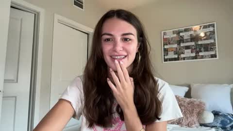 Gracie Smith online show from July 1, 6:51 pm
