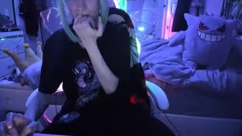 GreenEyedLovexo online show from September 28, 2:22 pm