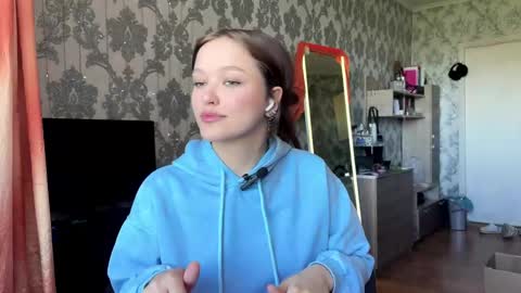 Nika Kova online show from May 17, 6:12 am