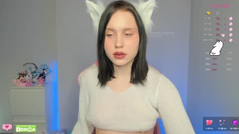 Snapshot of gylaxie chatting on January 13, 11:30 am online show from January 13, 11:30 am
