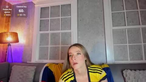 hada_magica online show from June 17, 11:44 am