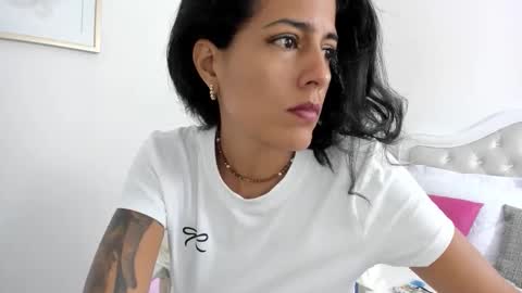  Hadeom  online show from November 6, 3:51 pm