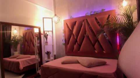 Haely online show from February 22, 11:13 am