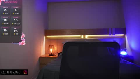 Hailey online show from February 20, 7:04 pm