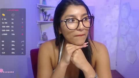 Hailey online show from June 19, 3:59 pm