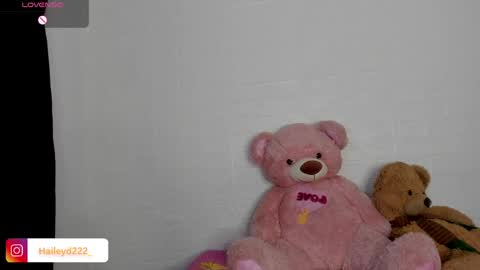 Hailey online show from April 29, 2:37 am